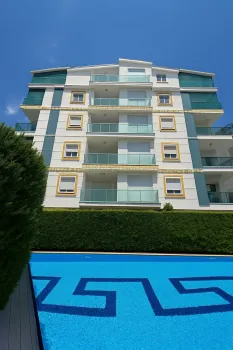 Spacious Konyaalti Antalya mountain view apartment